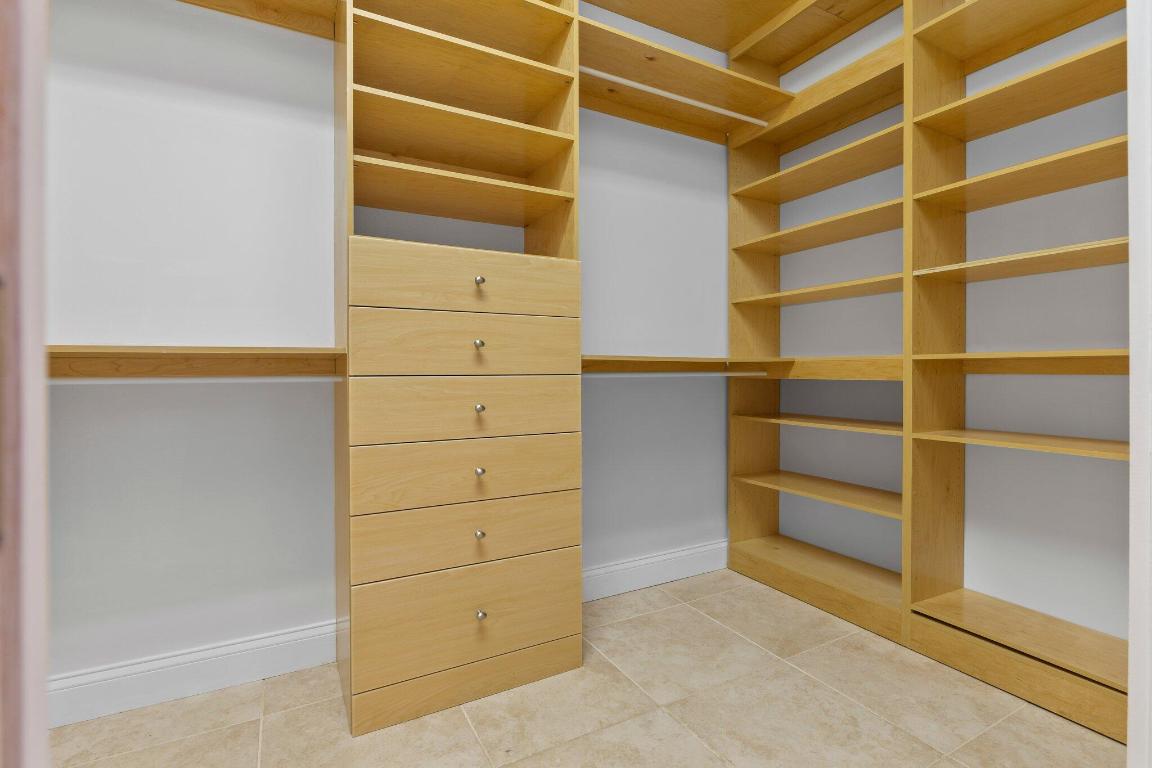 SW Stuart ACREAGE - Residential