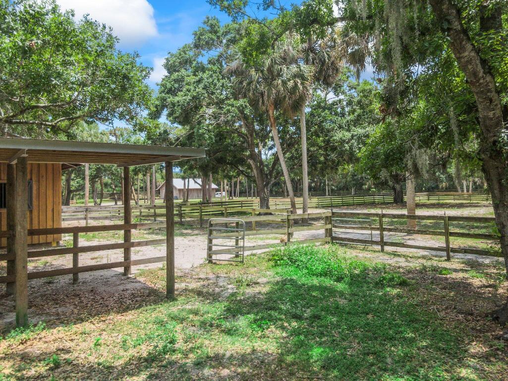SW Stuart ACREAGE - Residential