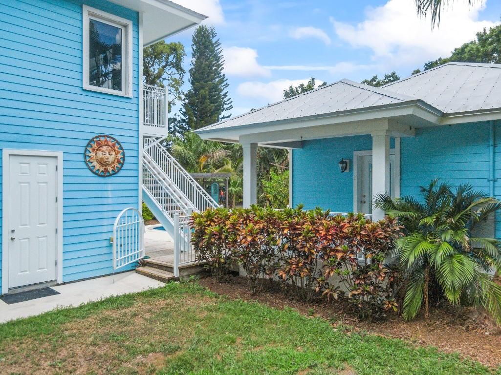 SW Stuart ACREAGE - Residential