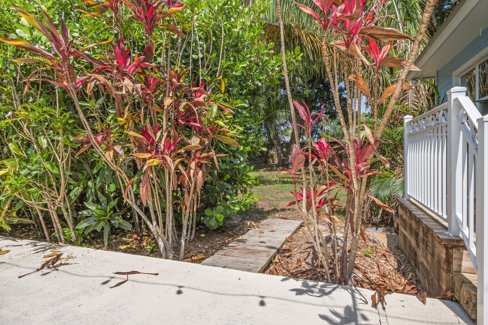 SW Stuart ACREAGE - Residential