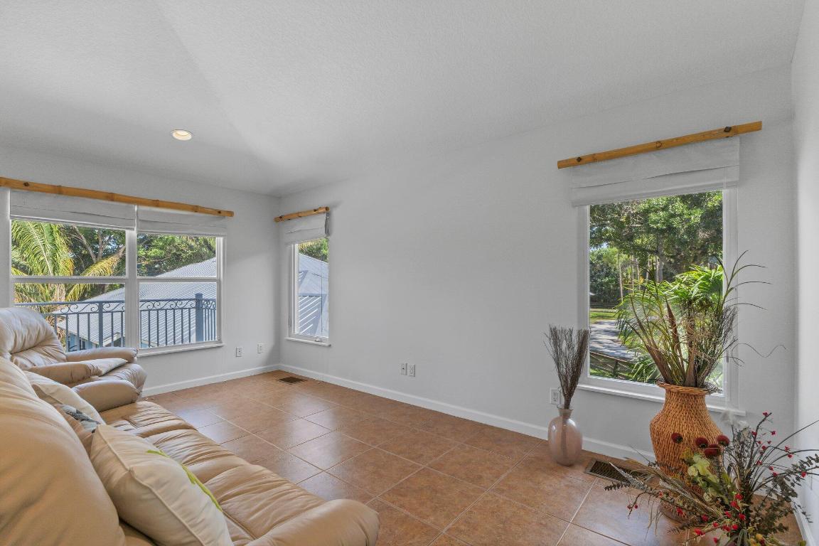 SW Stuart ACREAGE - Residential