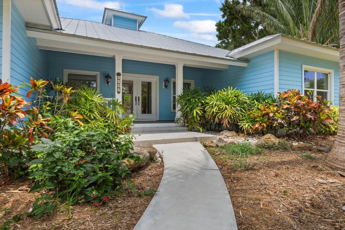 SW Stuart ACREAGE - Residential