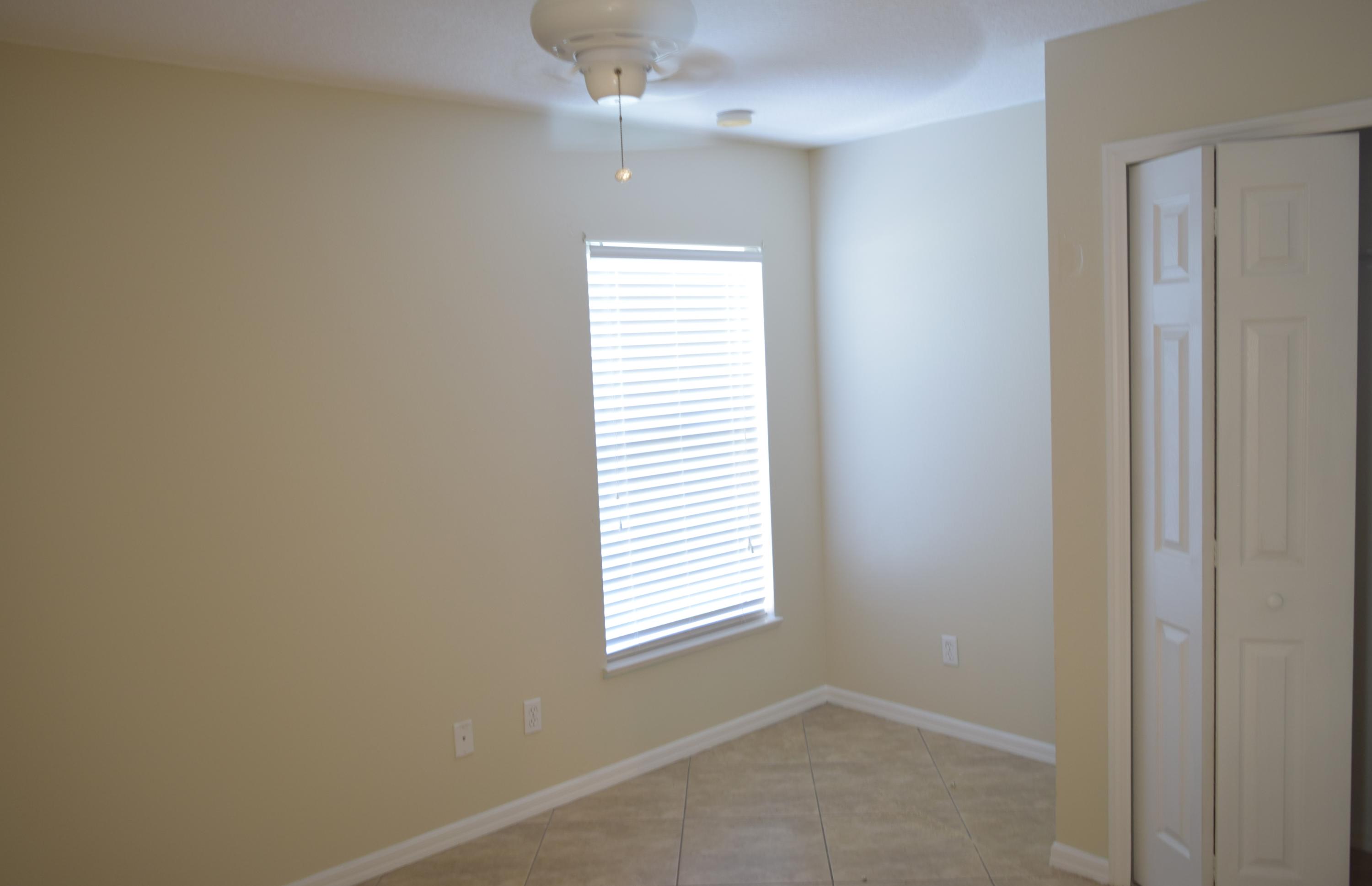 HITT MINOR REPLAT - Residential Lease