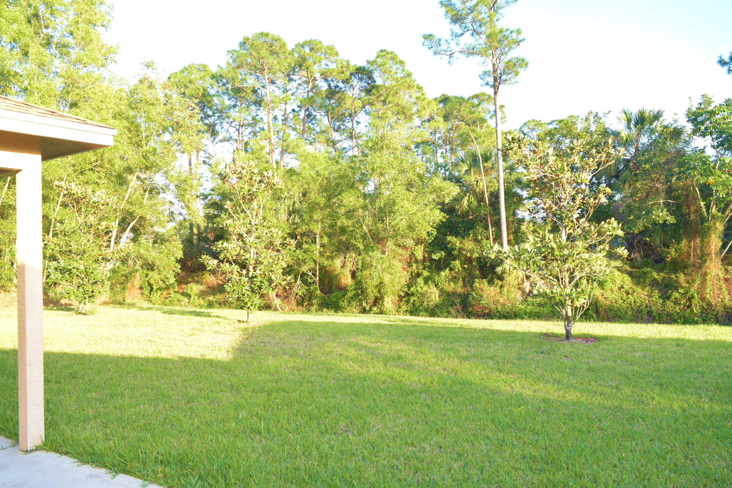 HITT MINOR REPLAT - Residential Lease