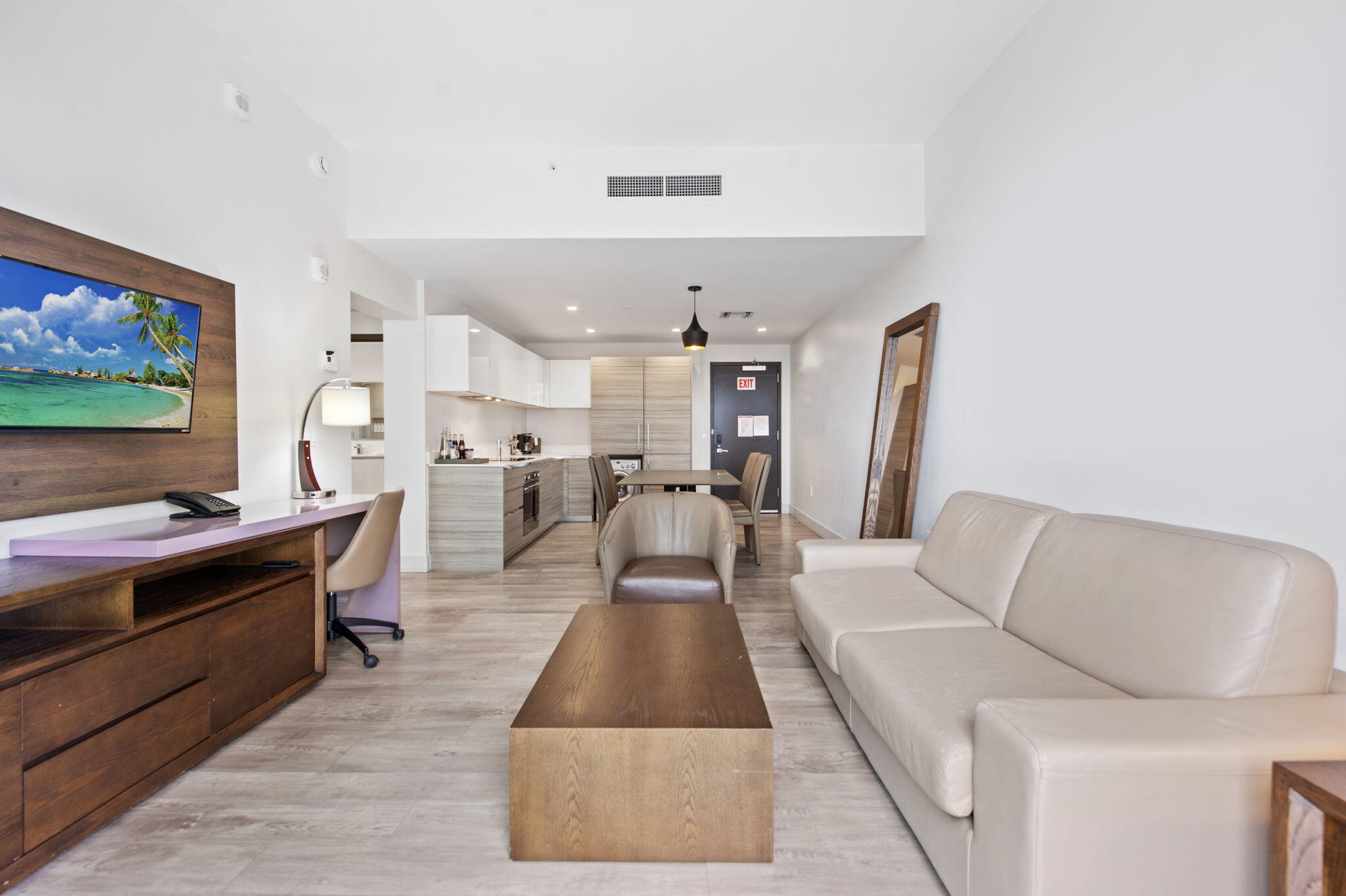 777 N Ocean Drive