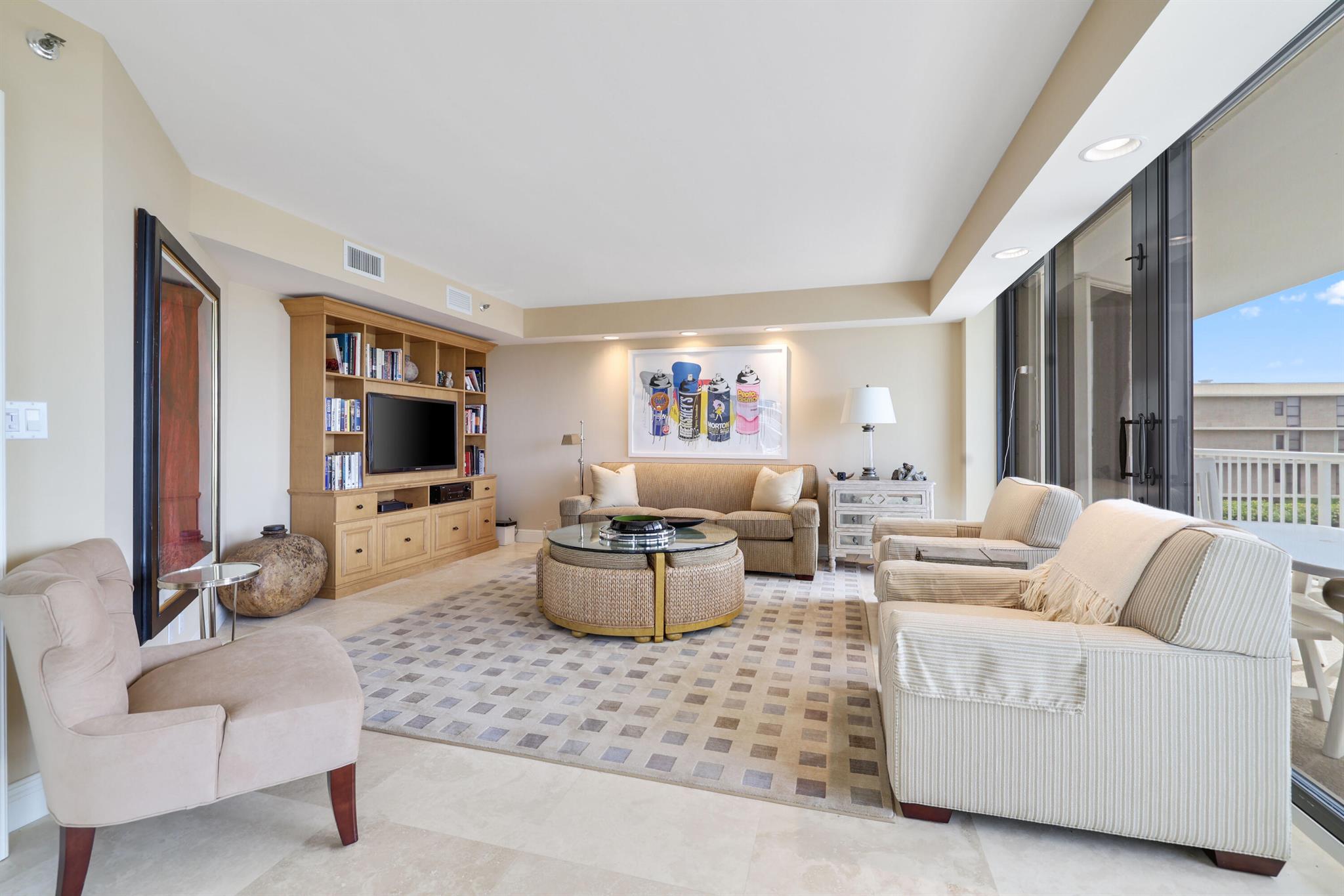 ENCLAVE OF PALM BEACH CON - Residential