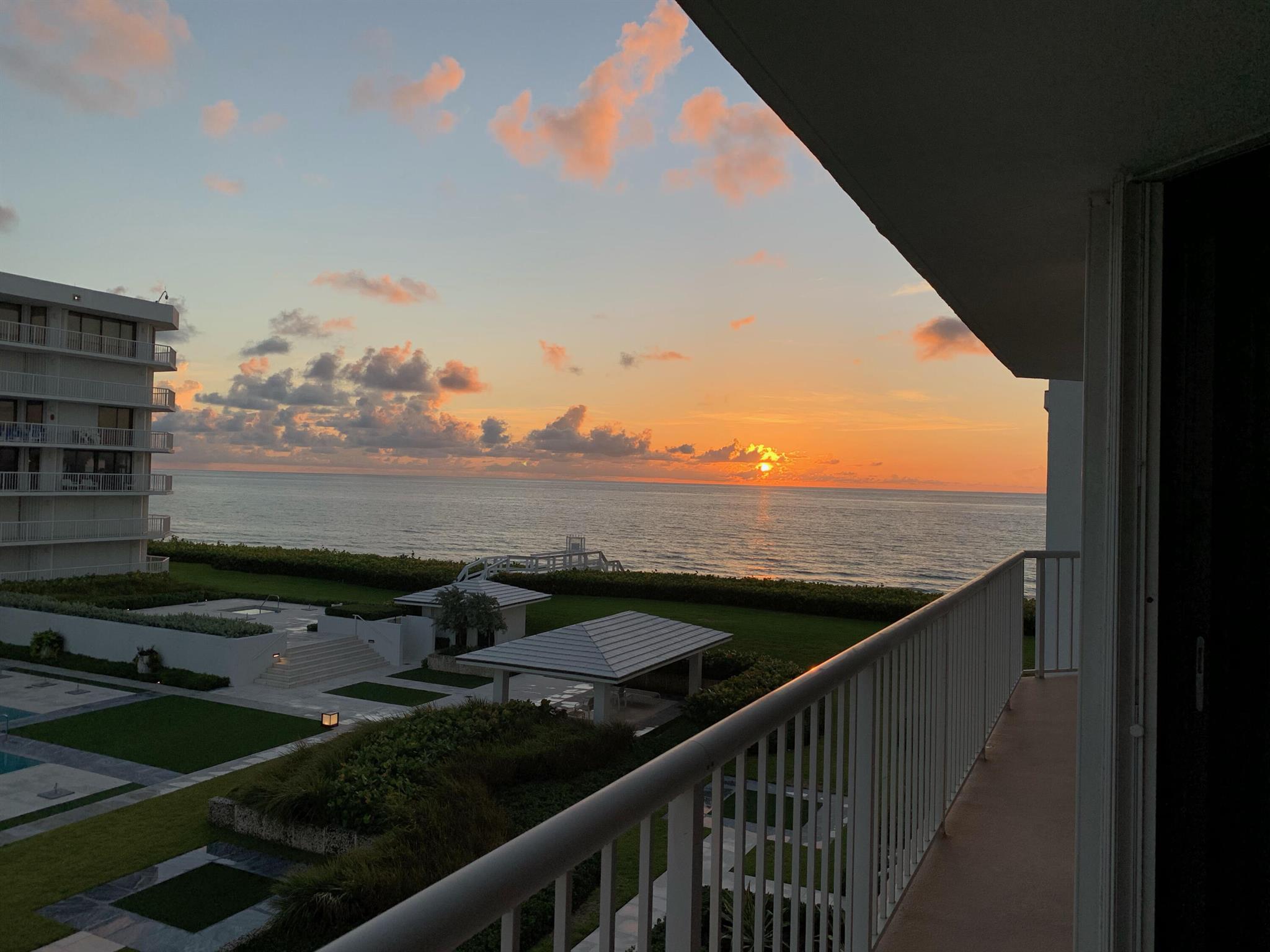 ENCLAVE OF PALM BEACH CON - Residential