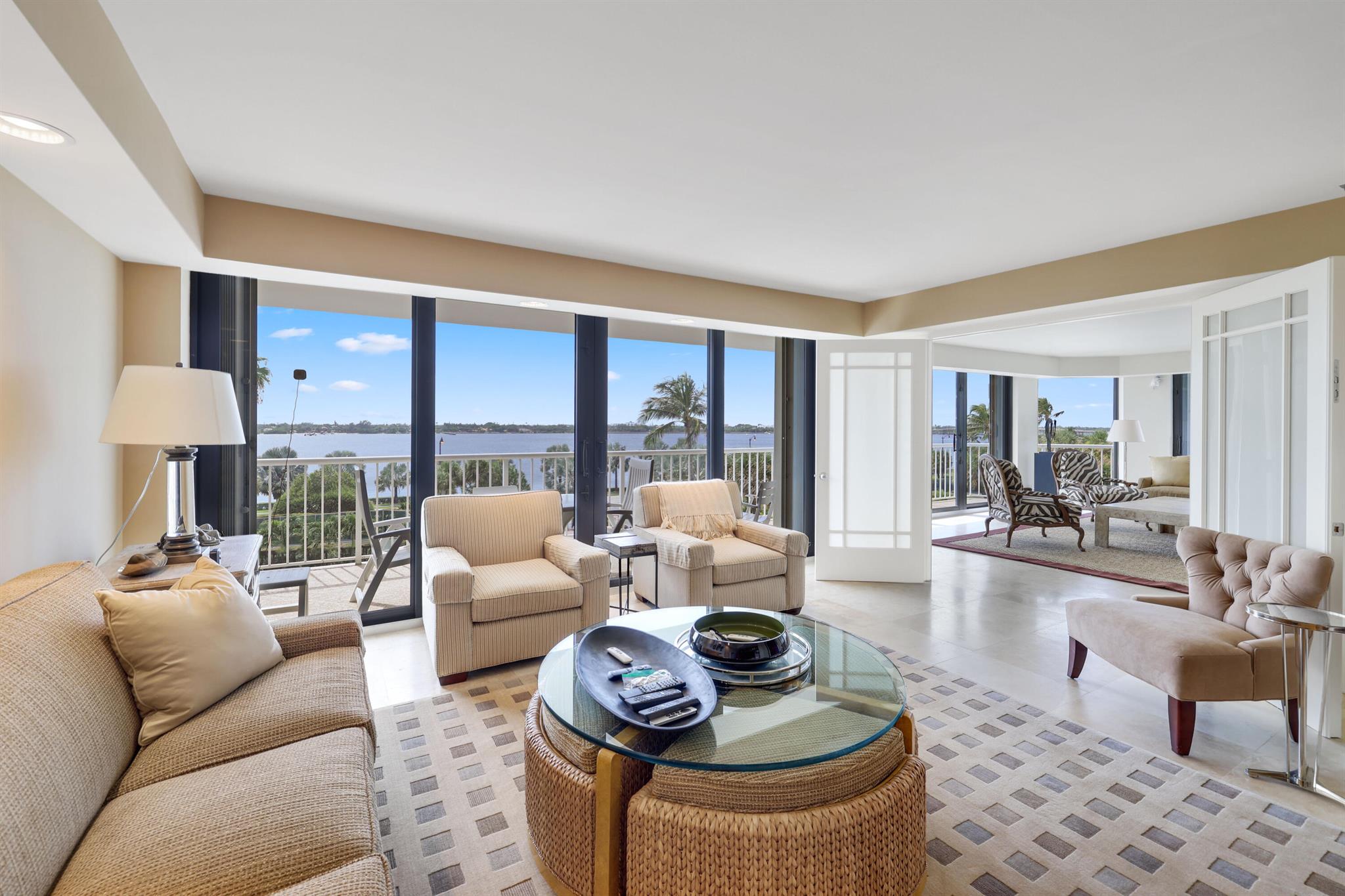 ENCLAVE OF PALM BEACH CON - Residential