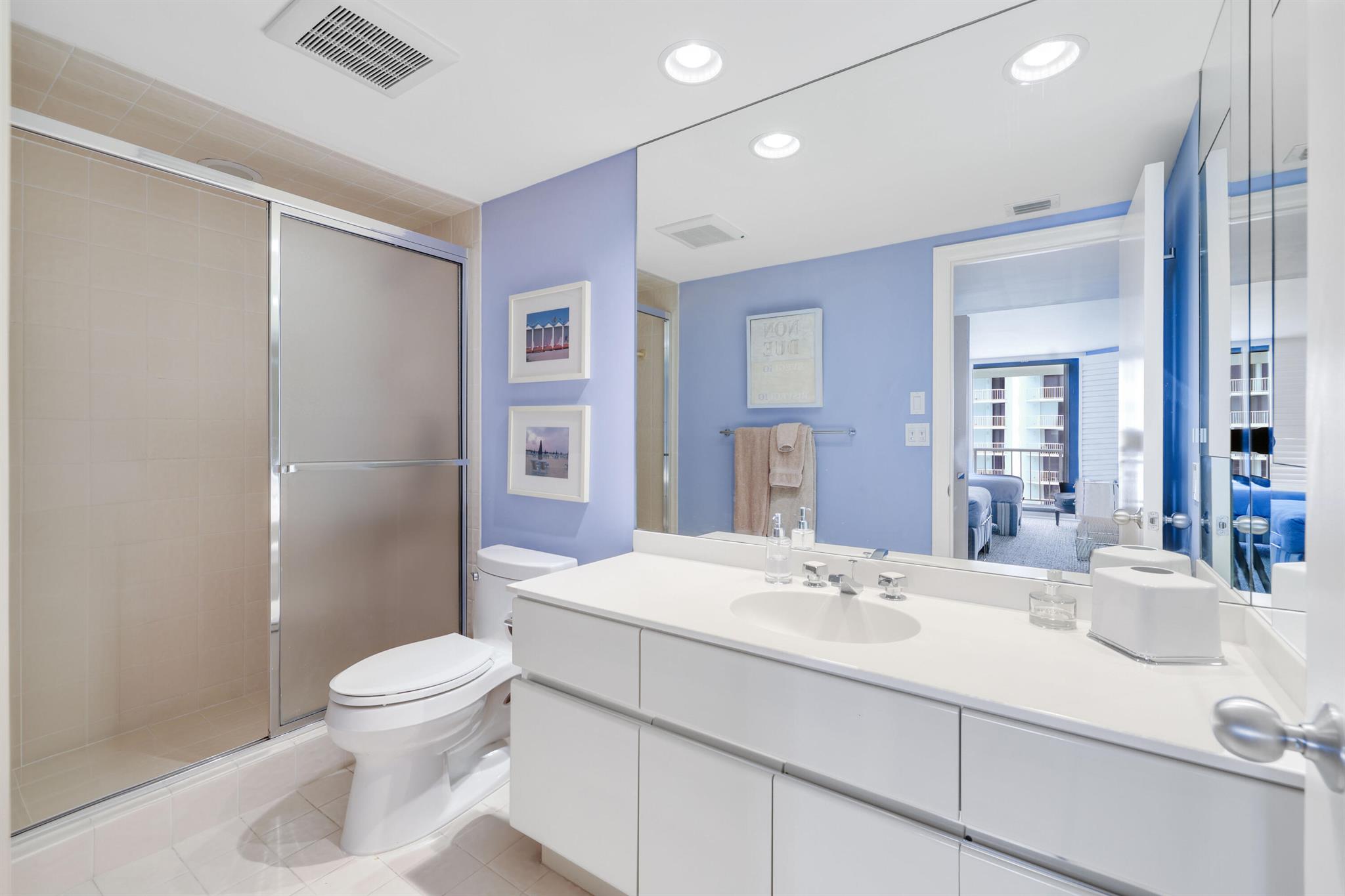 ENCLAVE OF PALM BEACH CON - Residential