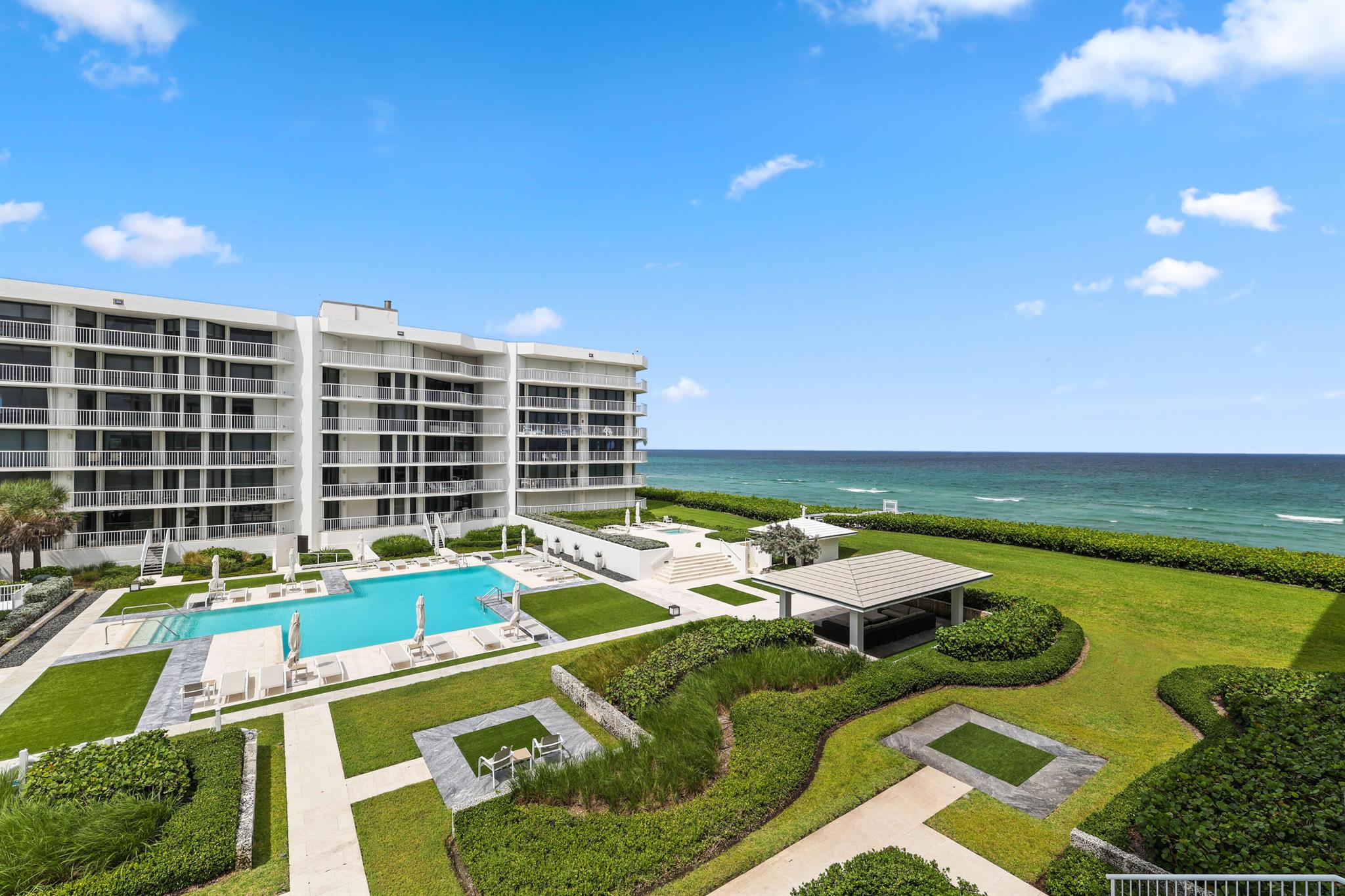 ENCLAVE OF PALM BEACH CON - Residential