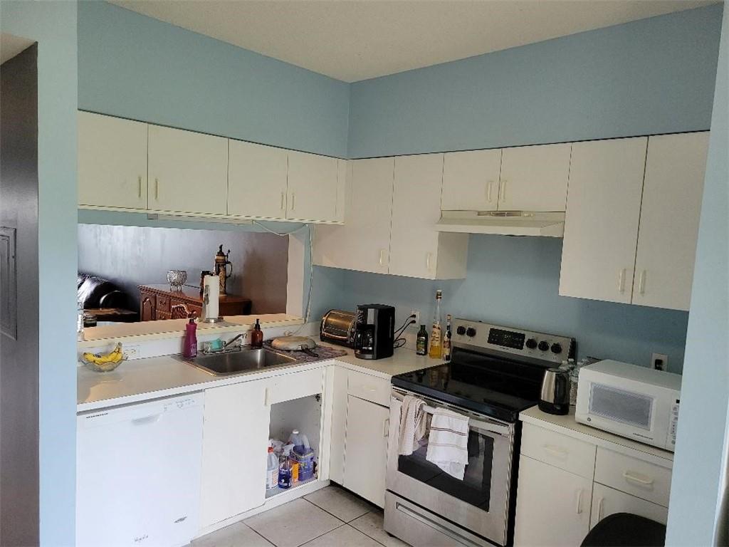 Coconuts at Bonaventure - Residential