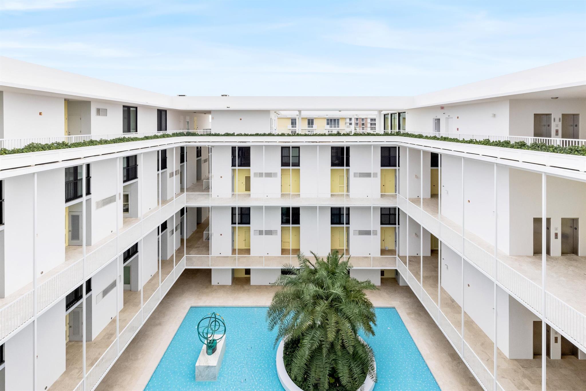 FOUR HUNDRED SO OCEAN BLV - Residential