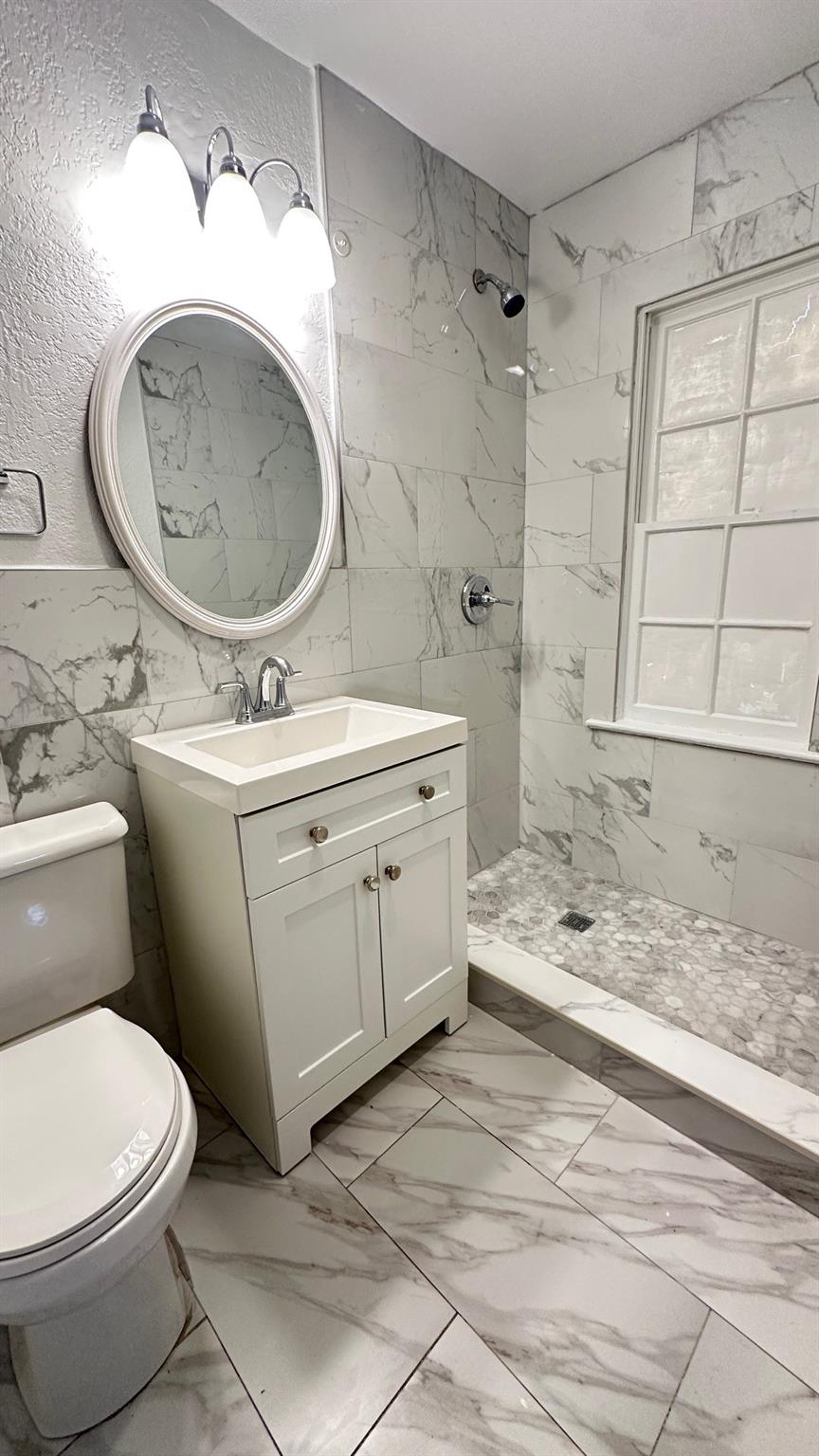 Palm Beach Farms Co #2 Lu - Residential Lease