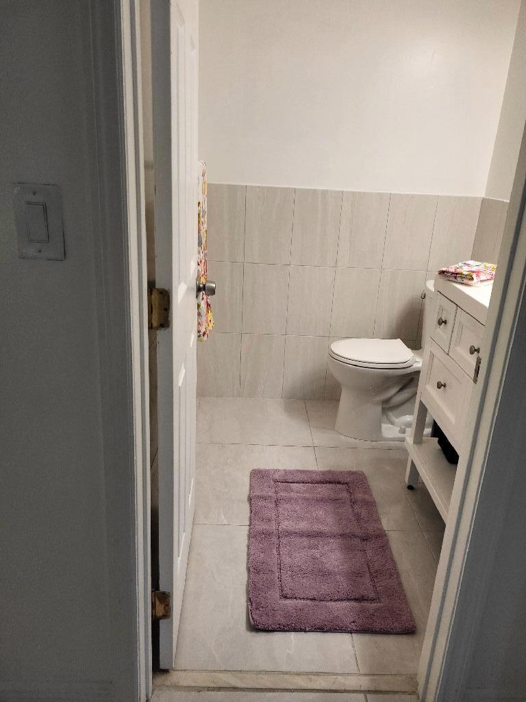 BAYSHORE EMBASSY CONDO - Residential