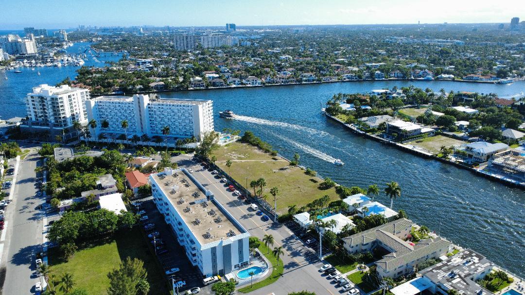 BAYSHORE EMBASSY CONDO - Residential