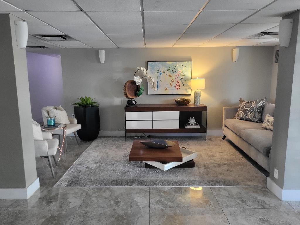 550 Bayshore Drive 104