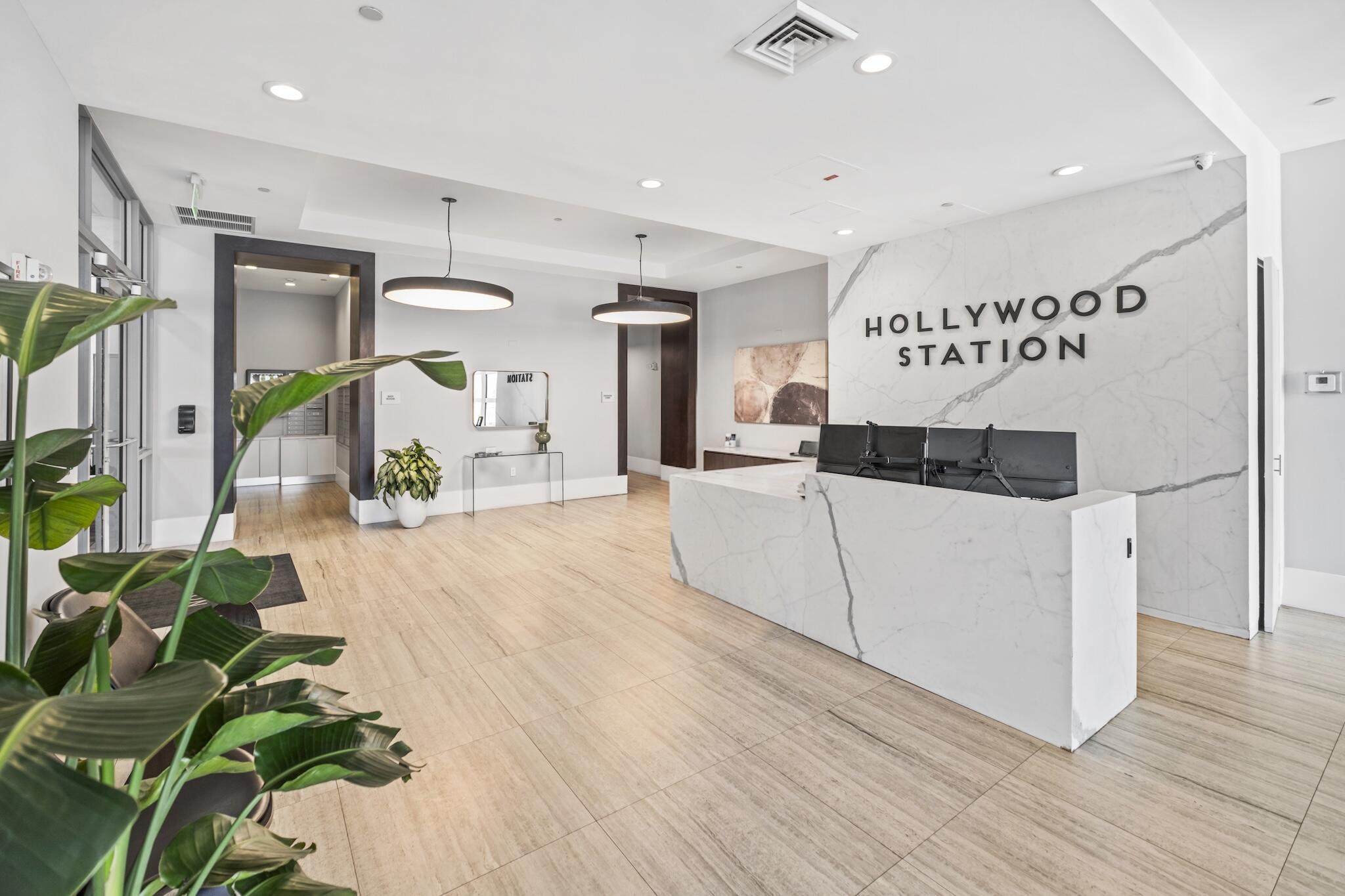 HOLLYWOOD STATION RES CONDO - Residential