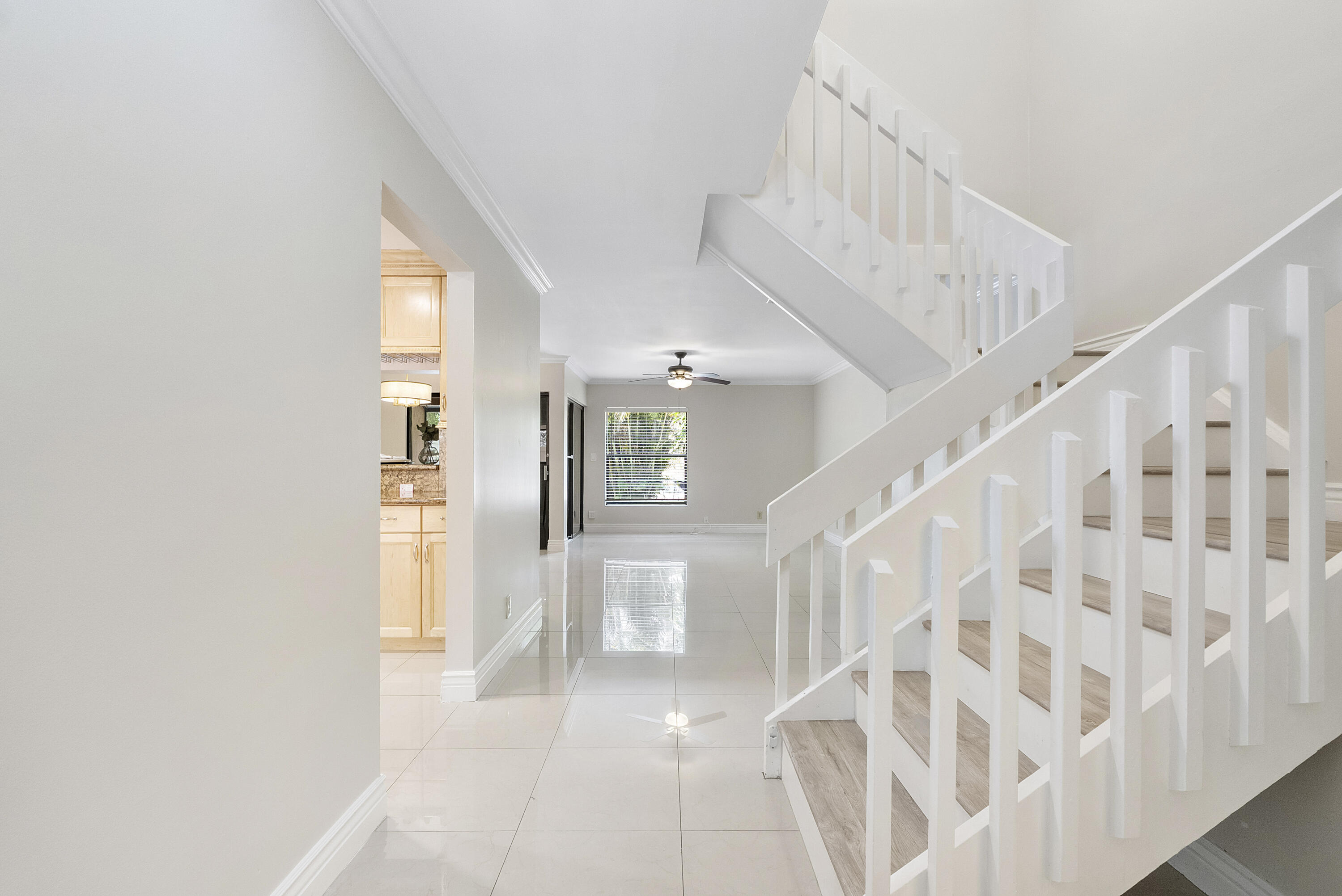 TARTAN COCONUT CREEK PHASE 1 - Residential Lease