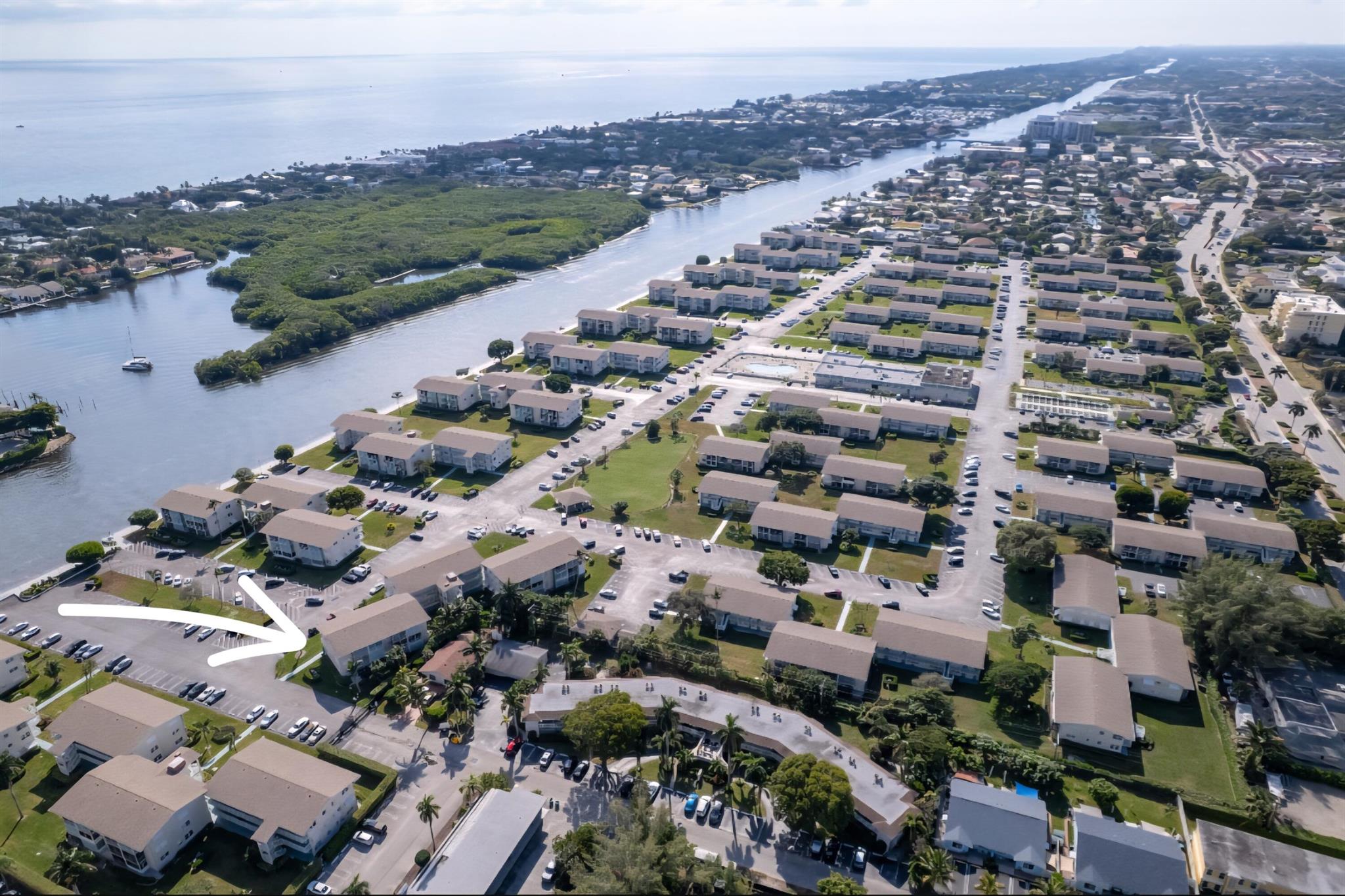 STERLING VILLAGE 210 COND - Residential