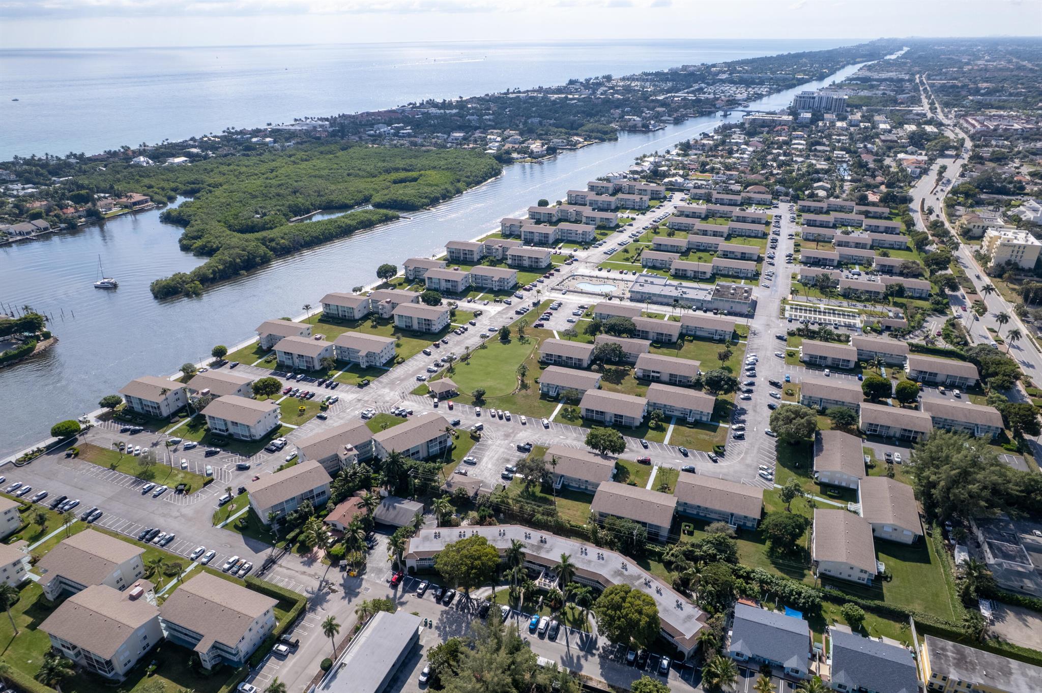 STERLING VILLAGE 210 COND - Residential