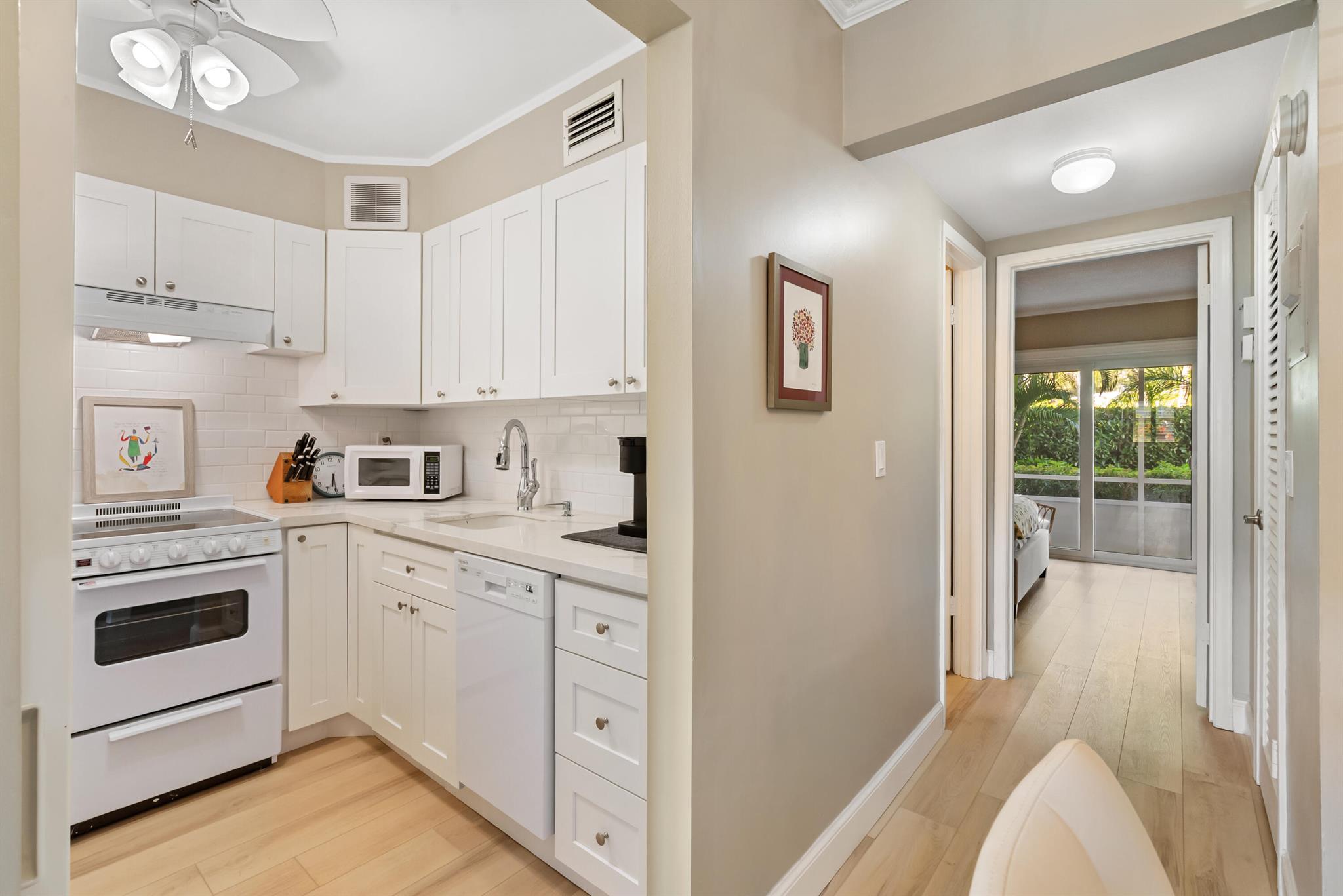 STERLING VILLAGE 210 COND - Residential