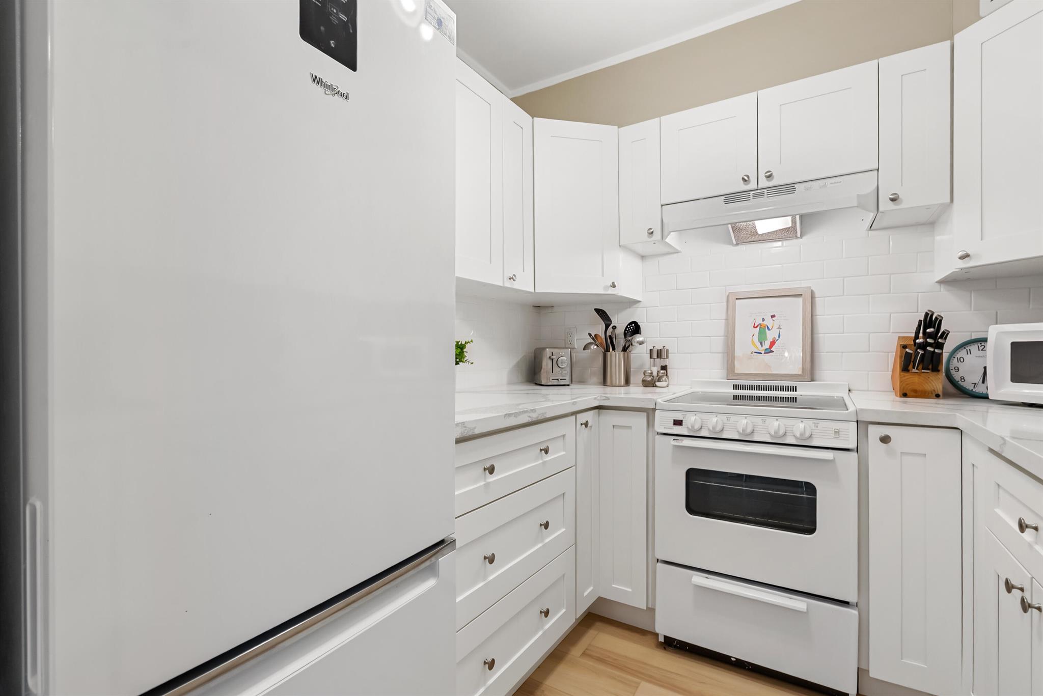 STERLING VILLAGE 210 COND - Residential