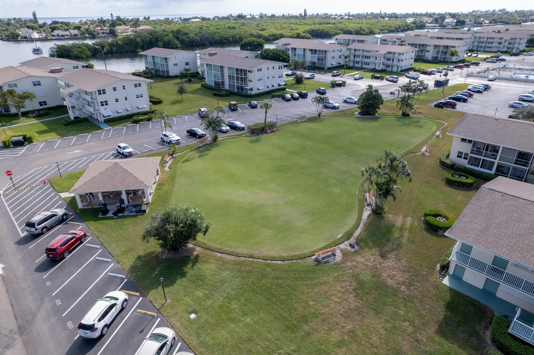 STERLING VILLAGE 210 COND - Residential