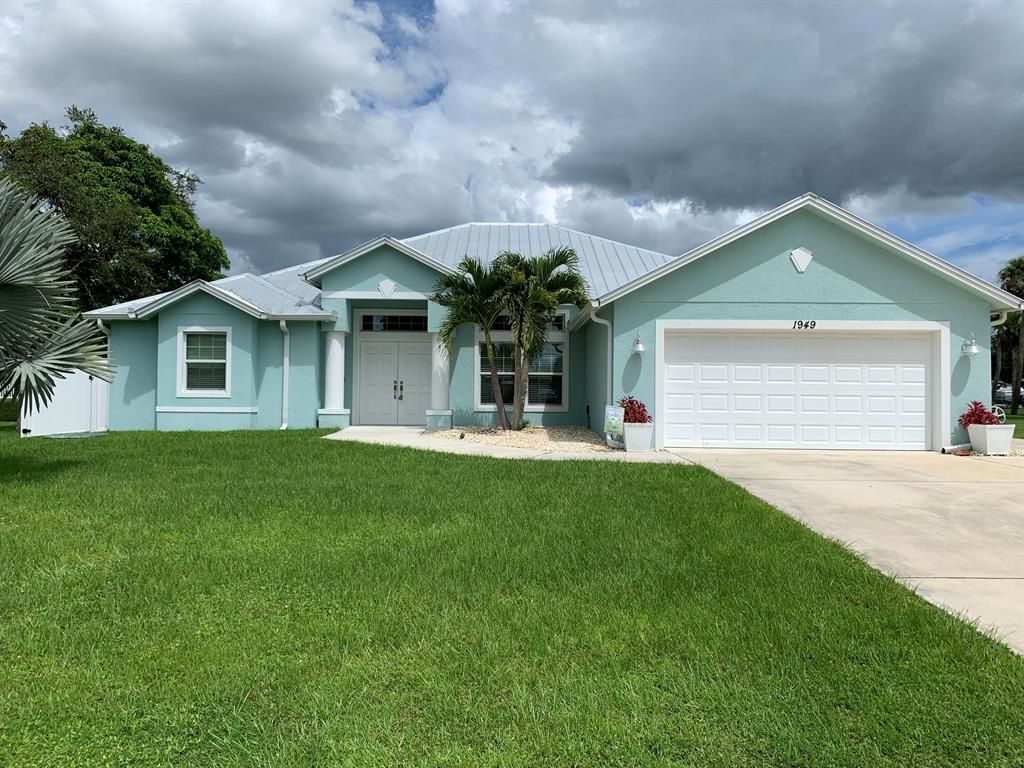 Photo of 1949 SW Aaron Lane, Port Saint Lucie, FL 34953 (MLS # R10744897)