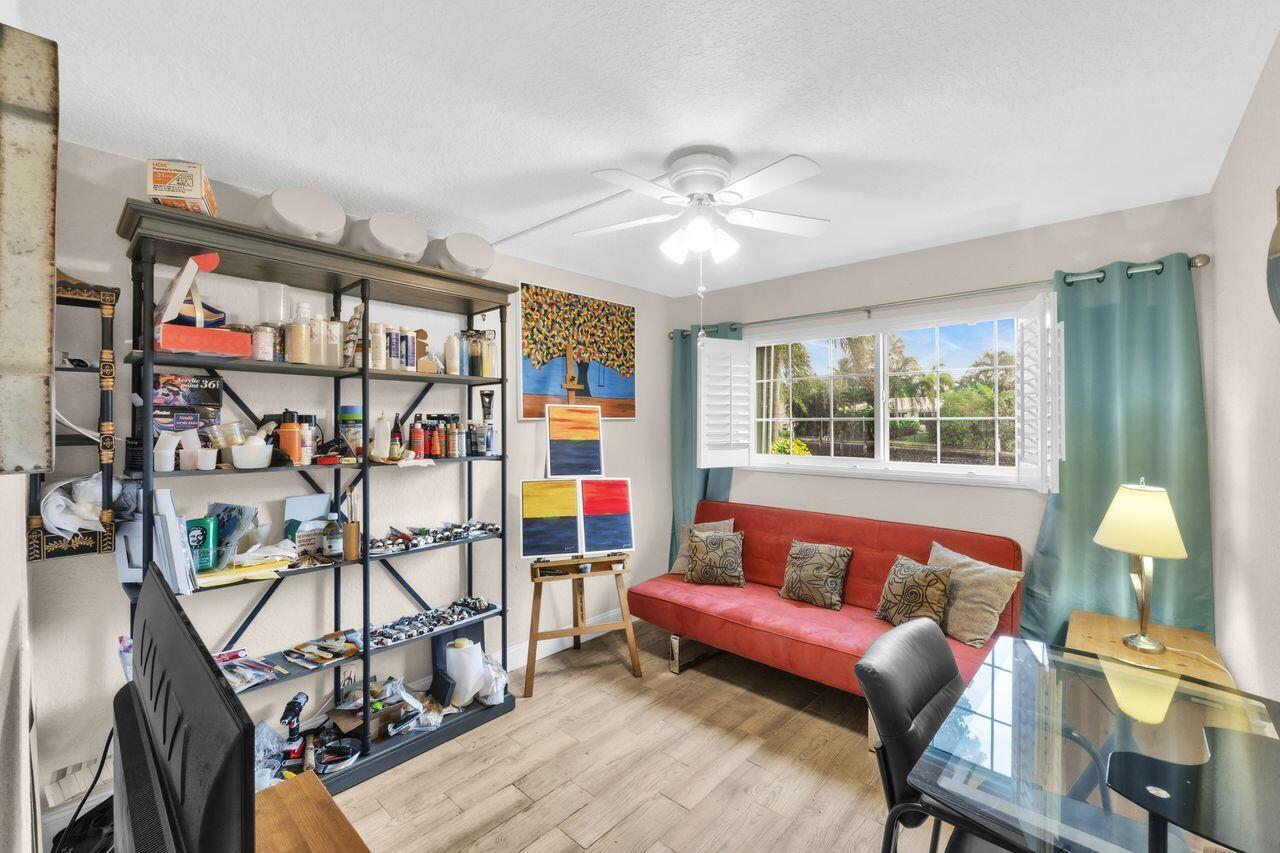 RIVER MANOR CONDO - Residential