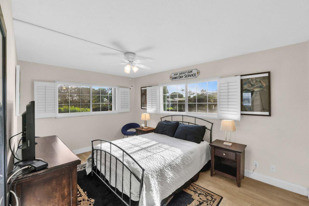 RIVER MANOR CONDO - Residential