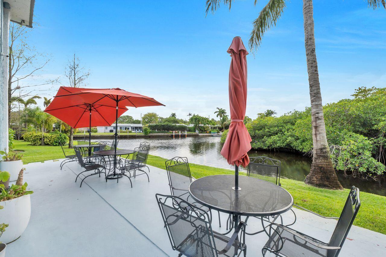 RIVER MANOR CONDO - Residential