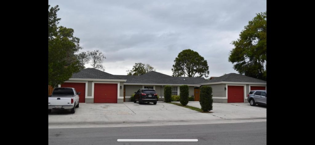 Photo of 14005 Veronica Court, Wellington, FL 33414 (MLS # R10959105)
