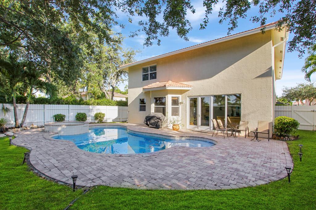 HIDDEN HOLLOW 1 - Residential