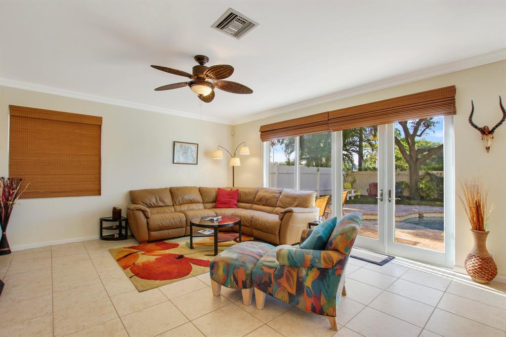 HIDDEN HOLLOW 1 - Residential