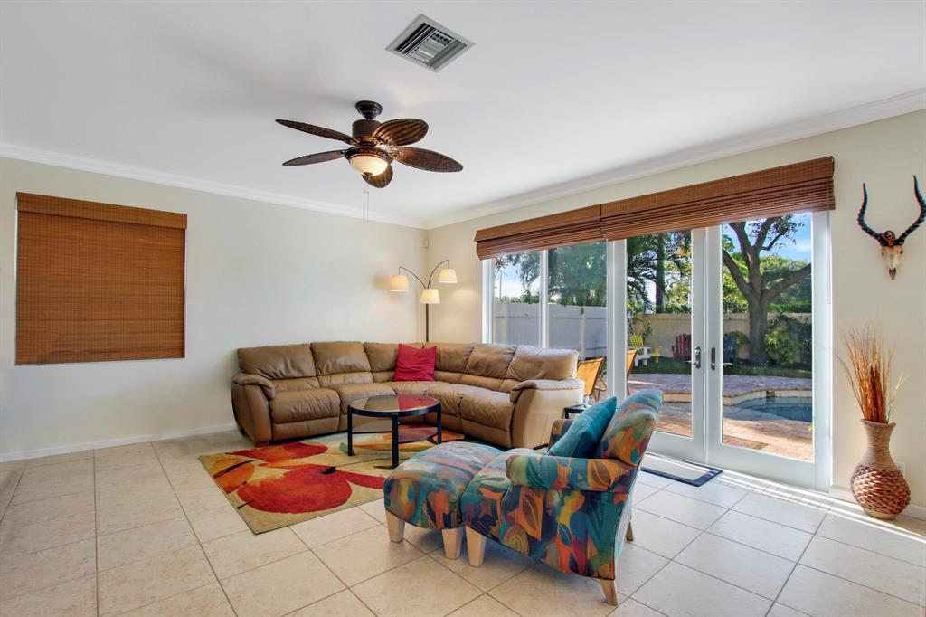 HIDDEN HOLLOW 1 - Residential