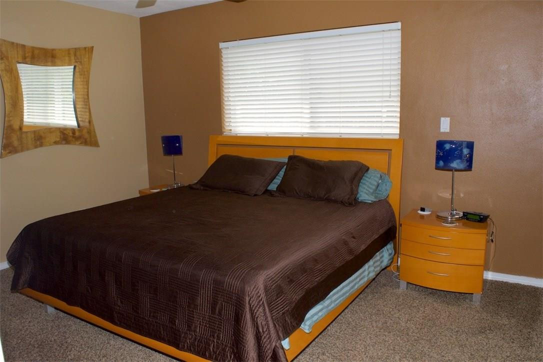 Coral Woods 33-25 B - Residential