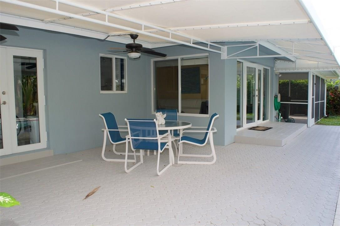 Coral Woods 33-25 B - Residential