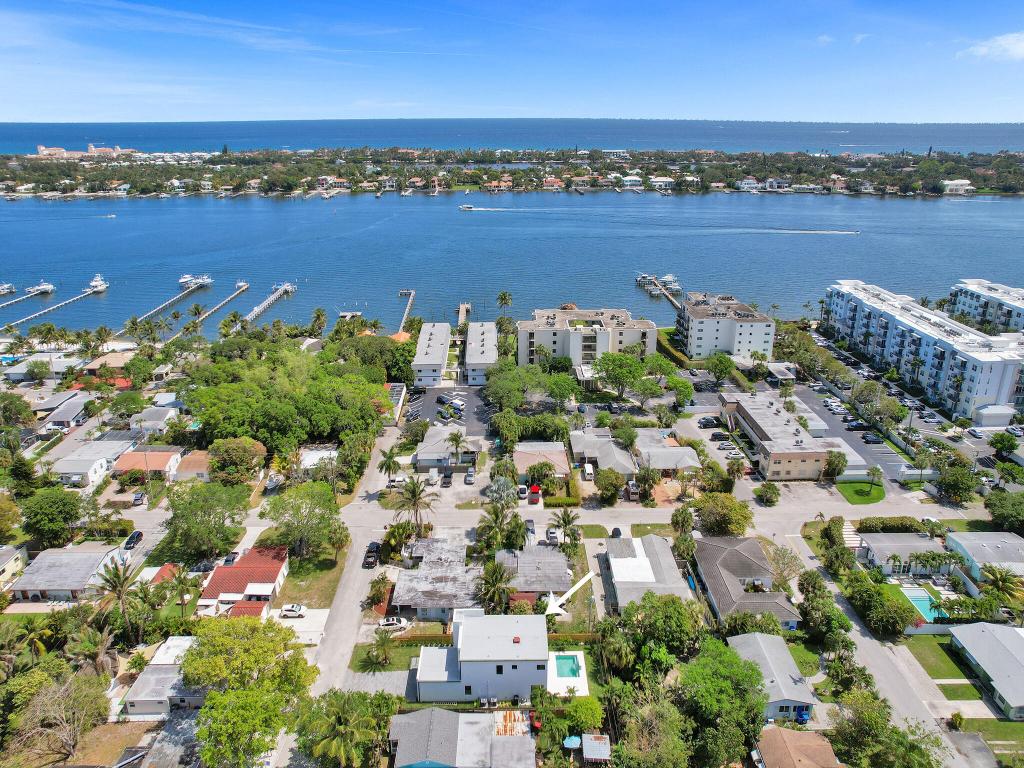 GREYNOLDS HIGHLANDS UNIT 1 IN PB 13 PGS 25 TO 27 I - Residential