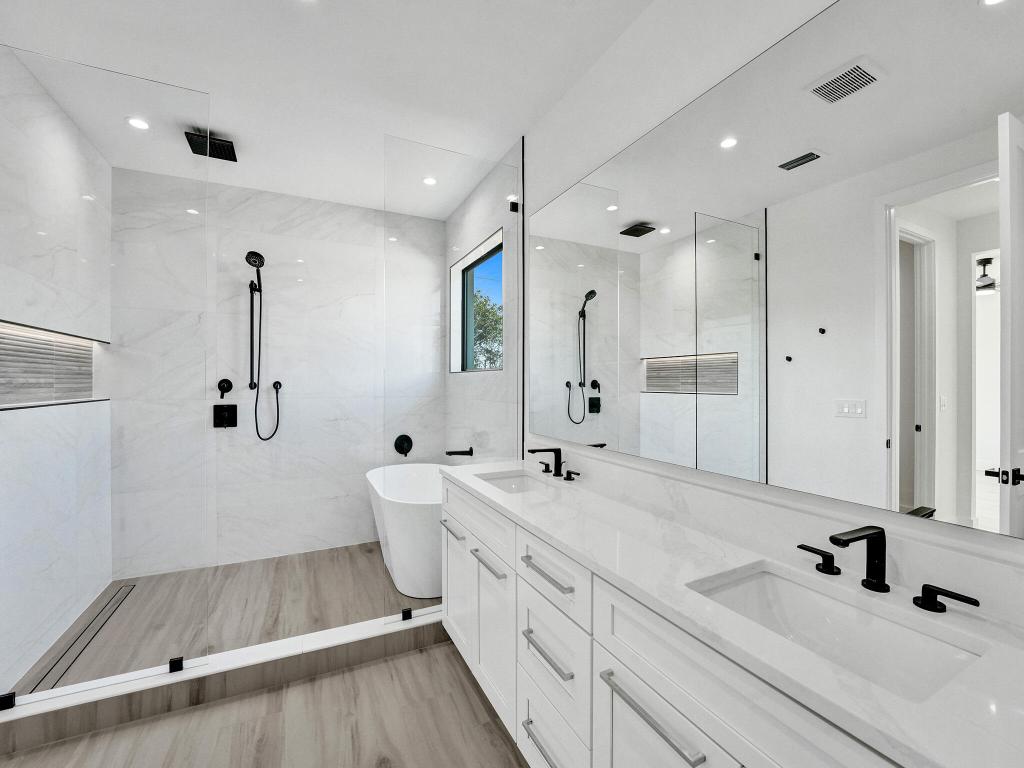 GREYNOLDS HIGHLANDS UNIT 1 IN PB 13 PGS 25 TO 27 I - Residential