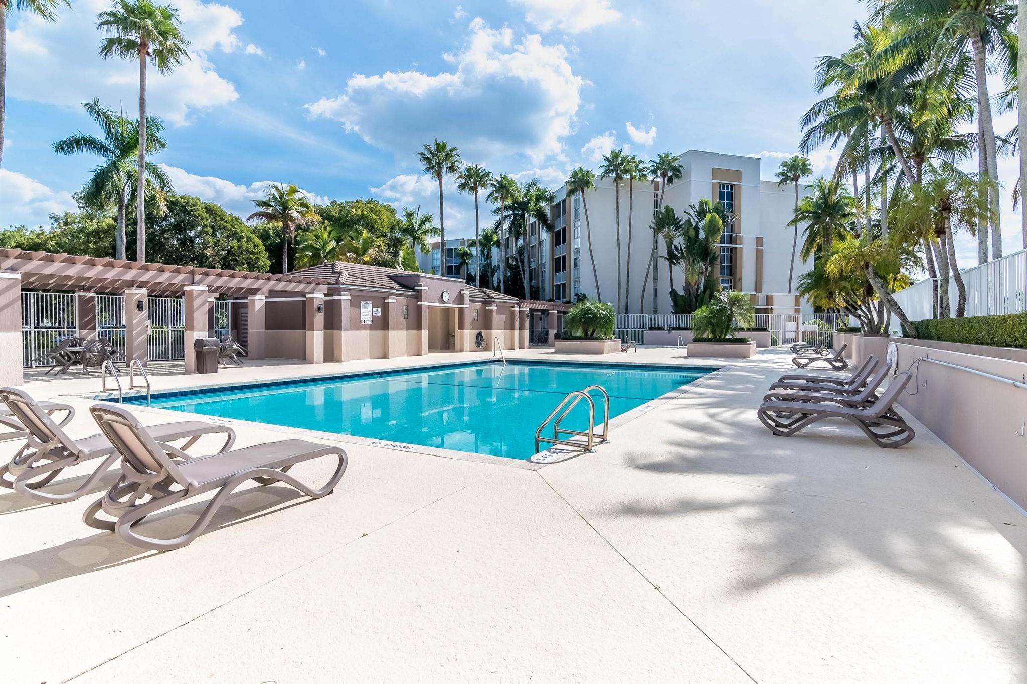 Doral House 1 - Residential