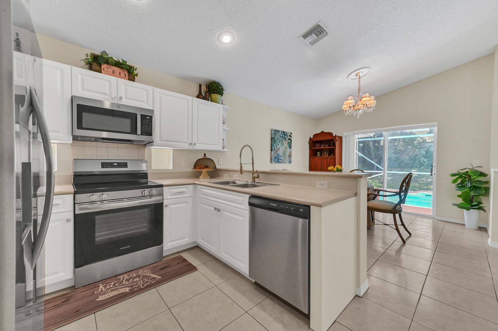 7265 Nautica Way