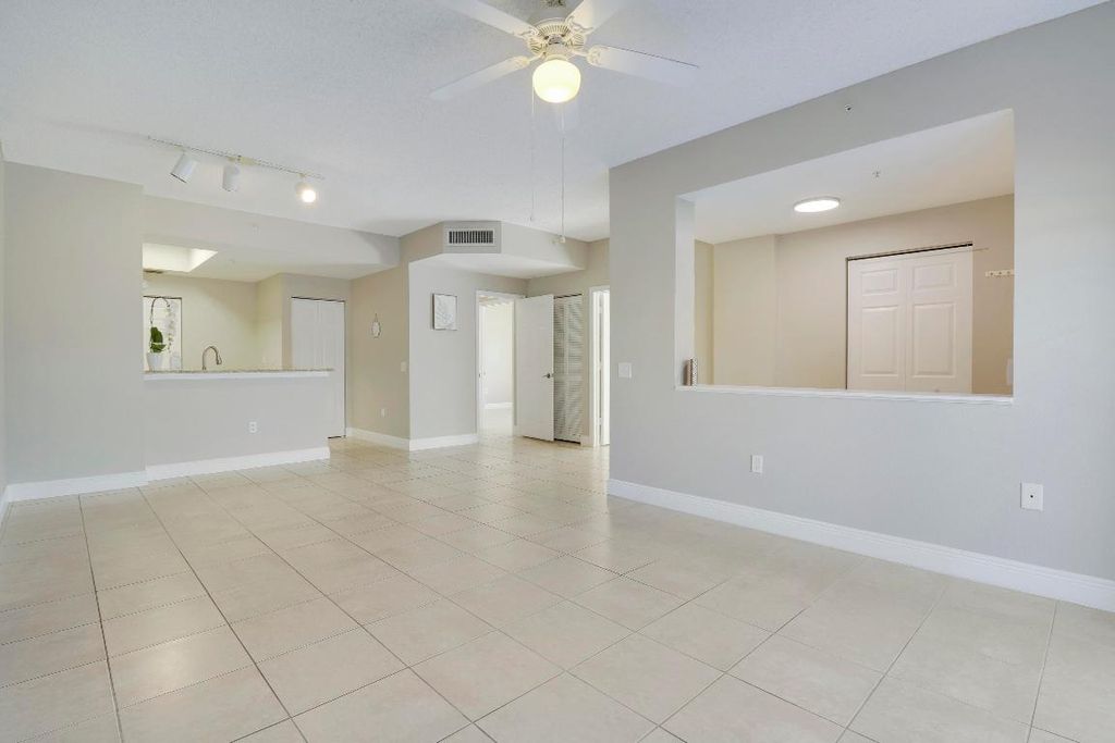 Photo of 2809 Amalei Drive #103, Palm Beach Gardens, FL 33410 (MLS # R10930402)