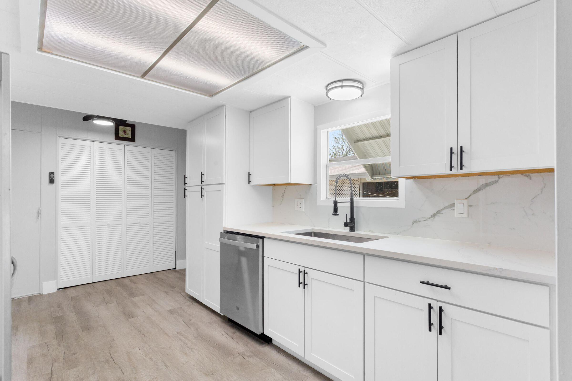 JAMAICA BAY MOBILE HOME CO OP - Residential