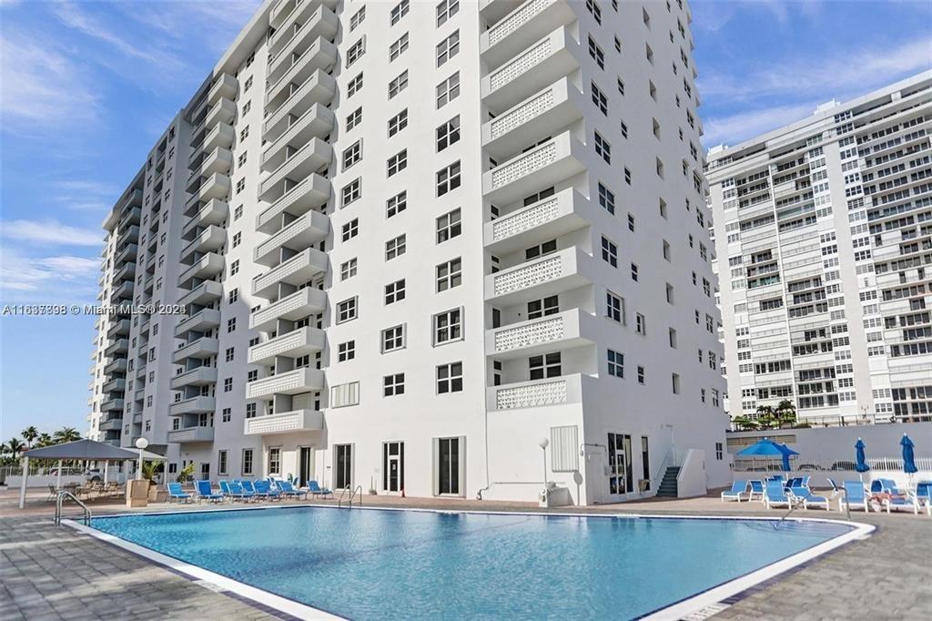 4250 Galt Ocean Dr 2S