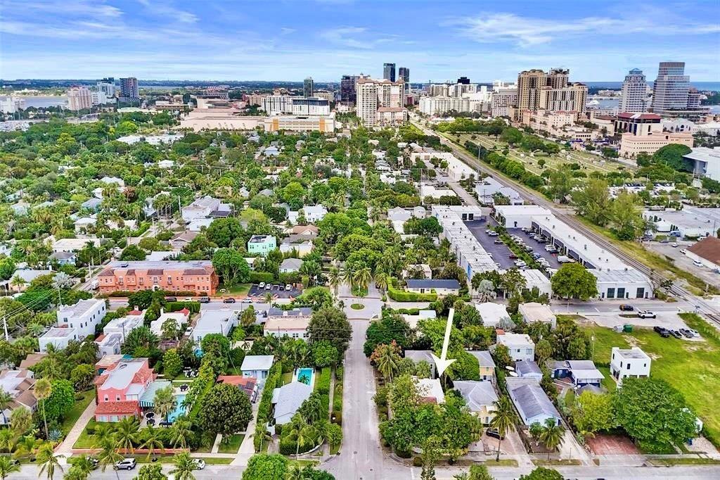 Flamingo Park - Residential Income