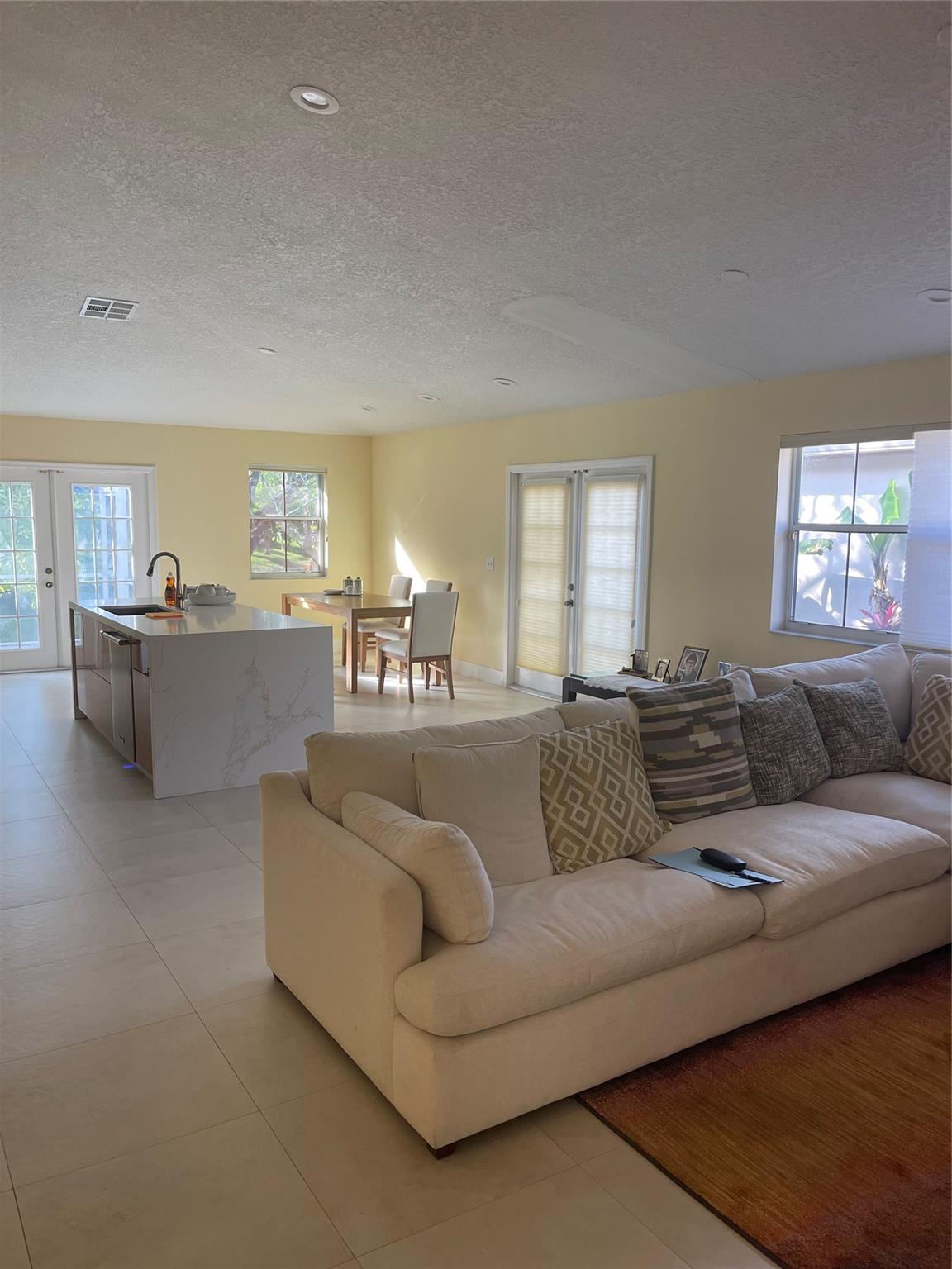 Lakes Of Newport II 158-2 - Residential