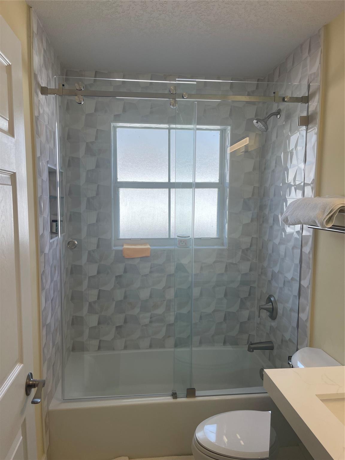 Lakes Of Newport II 158-2 - Residential