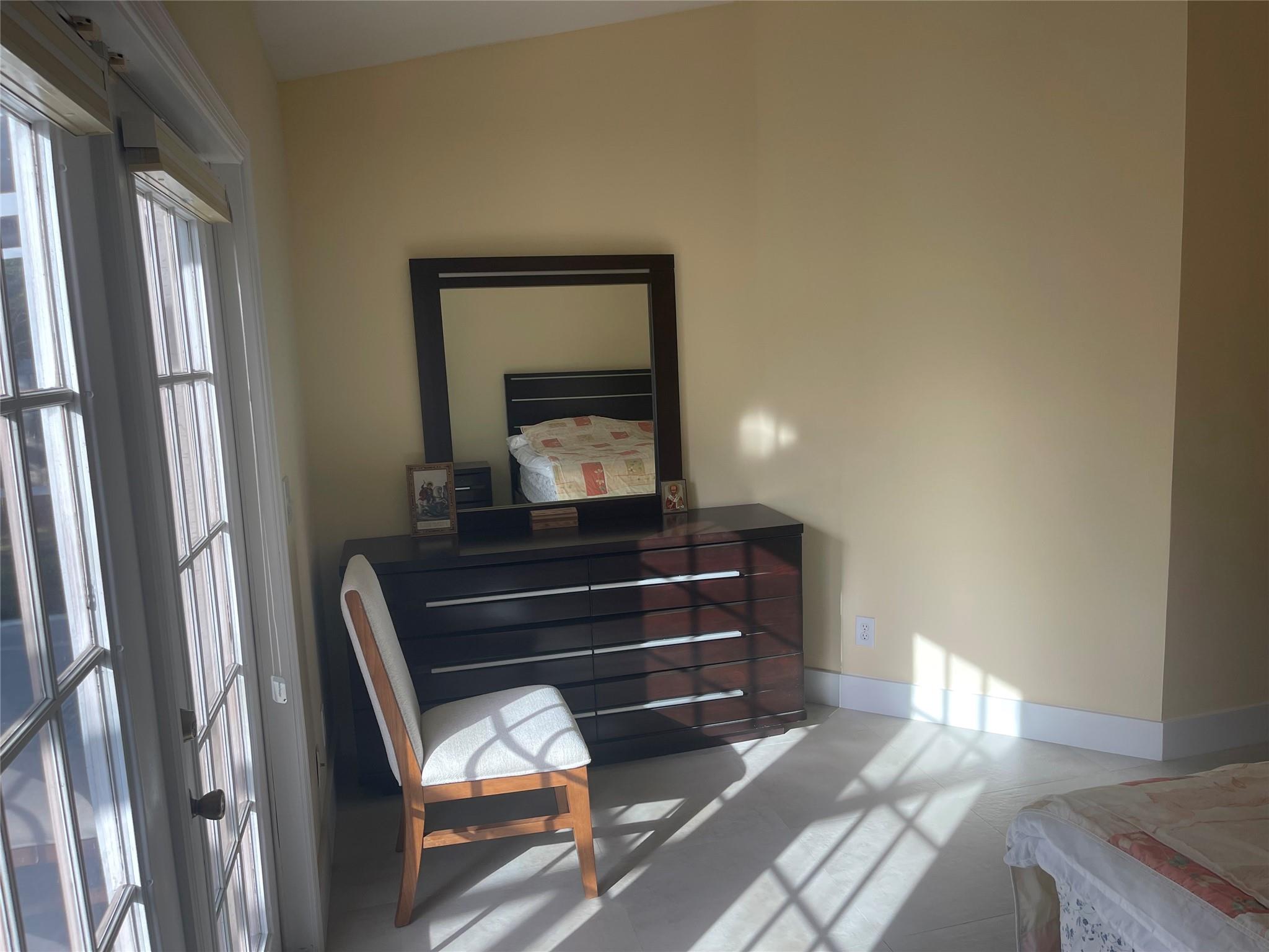 Lakes Of Newport II 158-2 - Residential