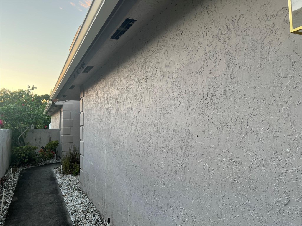 Lakes Of Newport II 158-2 - Residential