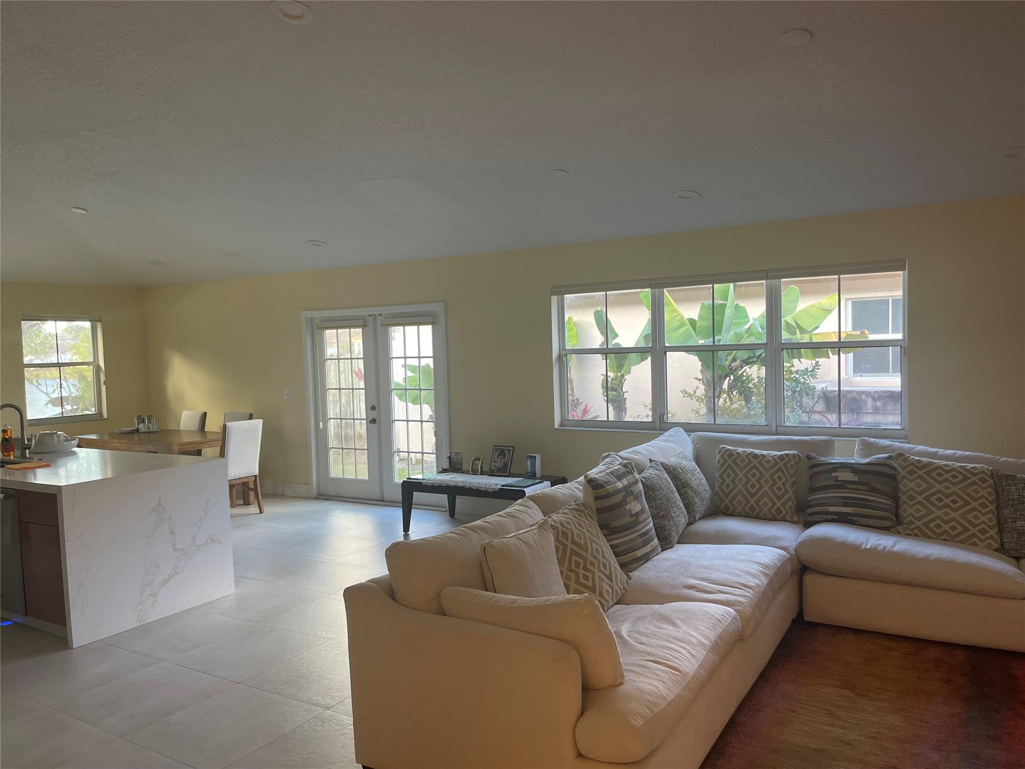 Lakes Of Newport II 158-2 - Residential